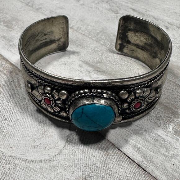 Blue and red faux Turquoise cuff bracelet Tibetan Silver from Nepal Unisex - Picture 7 of 10